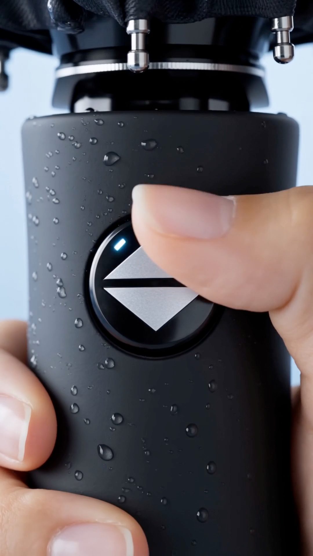 SY Umbrella — vertical product ad ad, hyper-motion